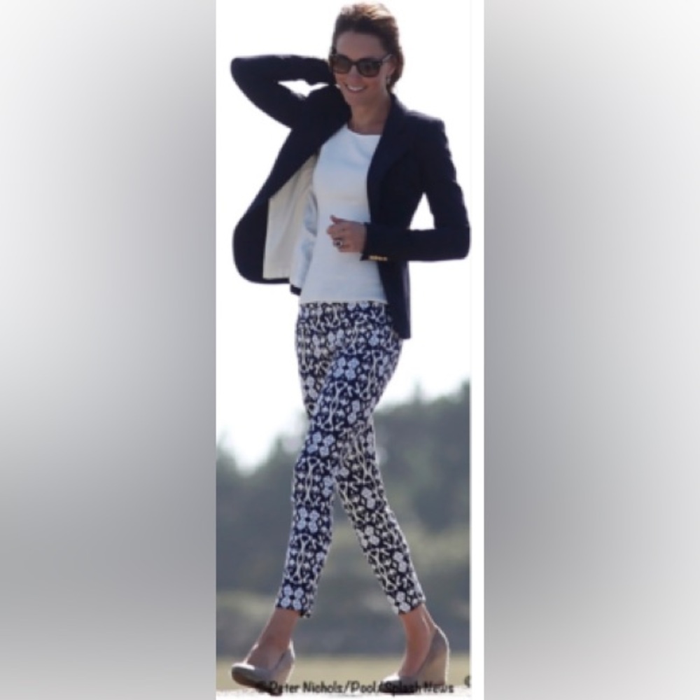 GAP Women’s Blue and White Ikat Patterned Pants (NWT, ASO Kate Middleton)